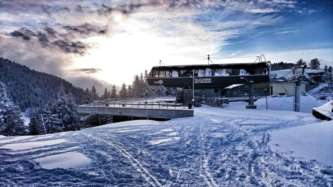 Votre studio balnéo bien-être à la montagne Thollon-les-Mémises Extérieur photo